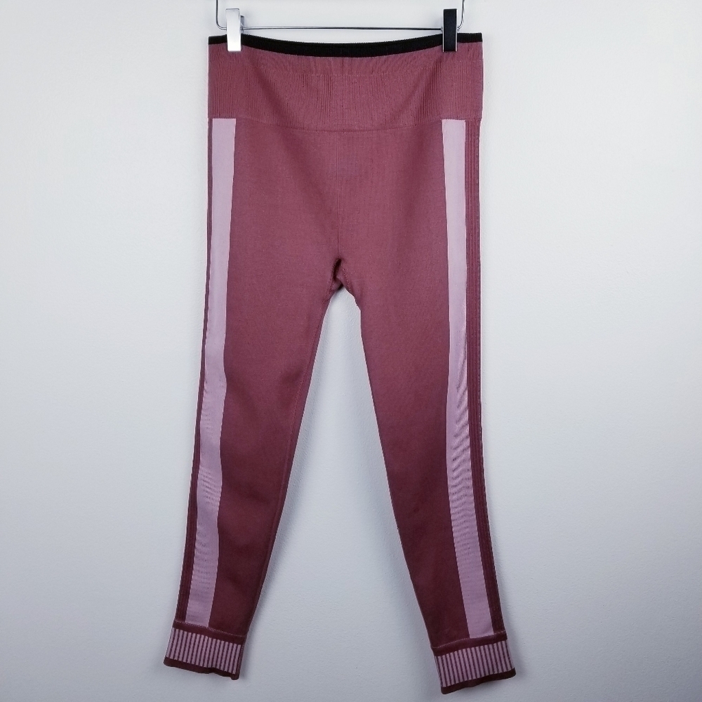 Fabletics Mauve Blush Pink High Waisted Leggings size Large